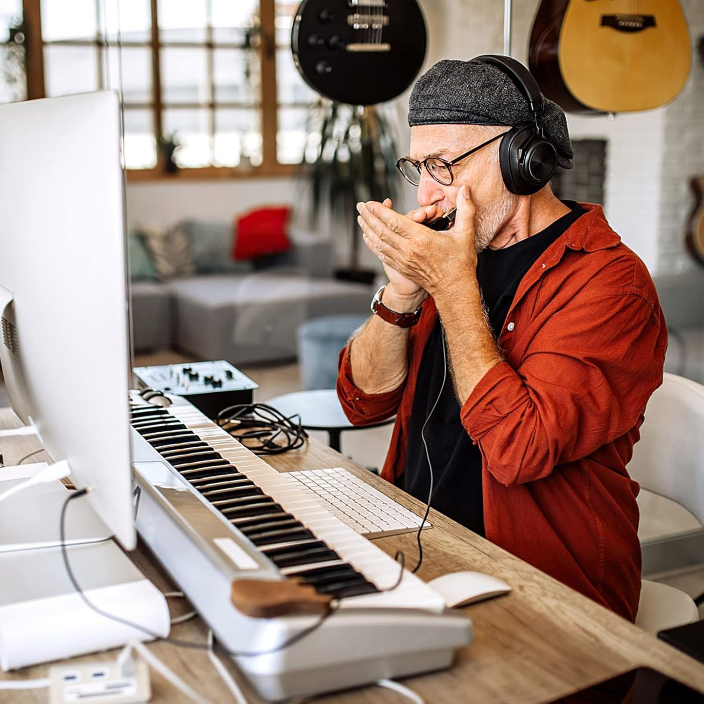 UPINS Harmonica, 4PCS Key of C 10 Hole 10 Tones Titanium Color Harmonica with Case for Beginner (Silvery)