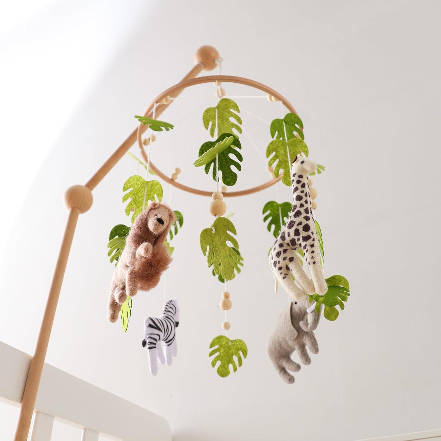 EERKEOD Baby Crib Mobile Baby Nursery Mobile Handmade Felt Forest Animal Mobile for Baby Boys and Girls Woodland Nursery Decor for Infant Bedroom Hanging Gender Neutral Baby Stuff