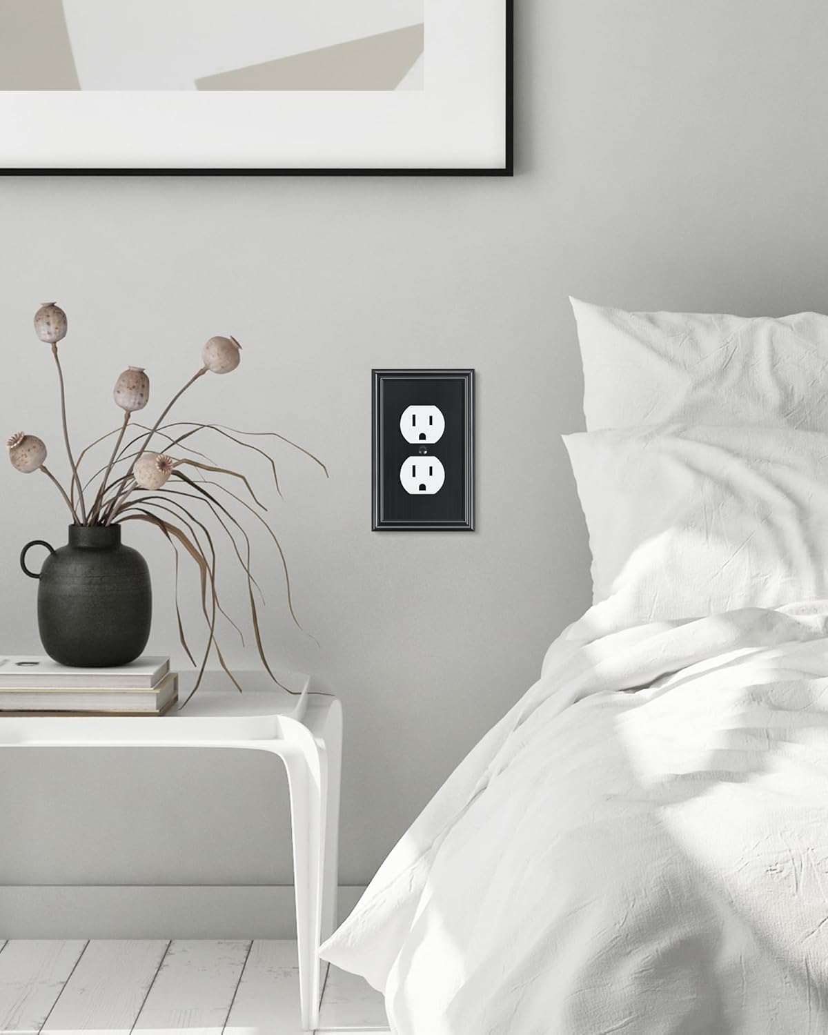 2-Pack Single Duplex Outlet Cover Plate, Decorative Black Switch Plates and Outlet Covers, Metal Wall Plates for Electrical Outlets, 1 Gang Receptacle Cover, Corrosion Resistant