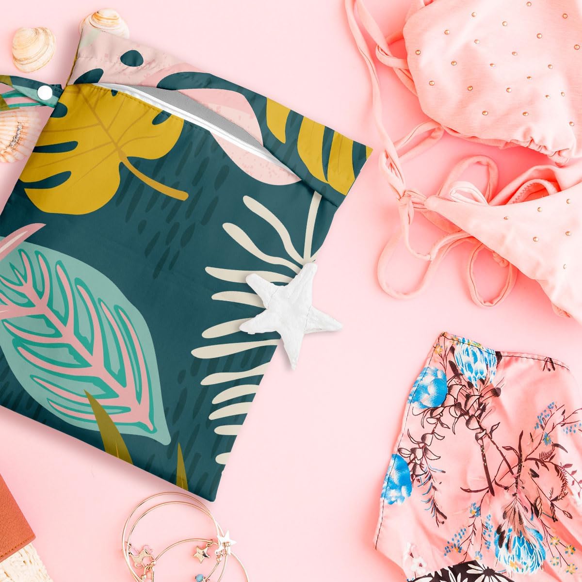 Wet Bag, Wet Dry Bag, Wet Bag for Swimsuit, Travel, Beach, Pool, Diapers, Dirty Yoga Gym Clothes, Makeup Bag, Waterproof Tropical Palm Leaves Decor Jungle Palm Leaf Favors