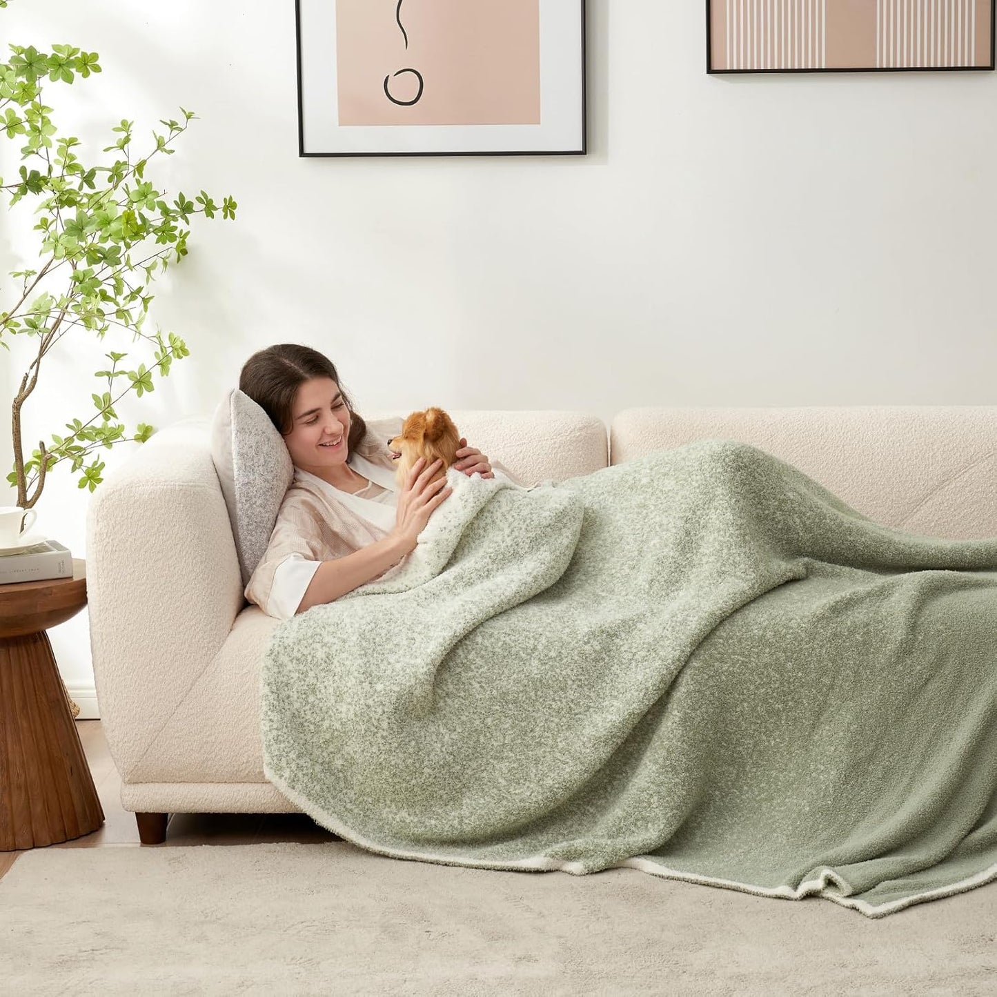 Snuggle Sac Sage Green Throw Blanket for Couch, Reversible Super Soft Warm Blankets Cozy Knit Blanket Fuzzy Plush Lightweight Throws for Sofa, Bed, Picnic, Ombre Sage Green, 50 x 60 inches